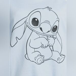 Blue and white 2X (18W-20W) sleepwear Stitch top. From Disney